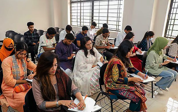 বিমান বাংলাদেশ এয়ারলাইন্স টিকেট, বিমান বাংলাদেশ এয়ারলাইন্স টিকেট চেক, বিমান বাংলাদেশ এয়ারলাইন্স নোটিশ, বিমান বাংলাদেশ এয়ারলাইন্স এর ফ্লাইট সিডিউল, বিমান বাংলাদেশ এয়ারলাইন্স টিকেট প্রাইস, বিমান বাংলাদেশ এয়ারলাইন্স ফোন নাম্বার, বিমান বাংলাদেশ এয়ারলাইন্স এর সর্বশেষ দুটি বিমানের নাম, বিমান বাংলাদেশ এয়ারলাইনসের কর্মকর্তা কর্মচারীদের নাম ফোন নাম্বার,